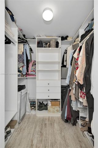 31 SE 6th Street 304, Miami, FL 33131