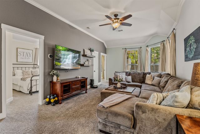 5344 Lake Mead Trail, Fort Worth, TX 76137