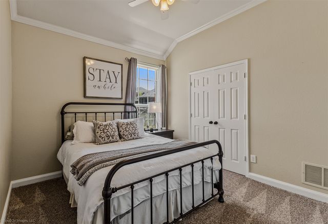 5344 Lake Mead Trail, Fort Worth, TX 76137