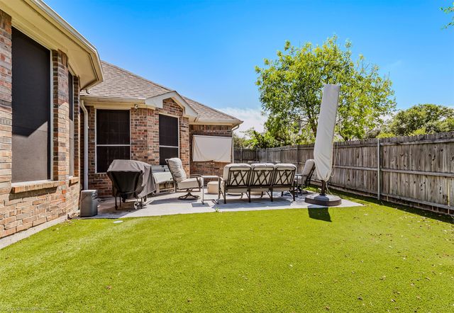 5344 Lake Mead Trail, Fort Worth, TX 76137