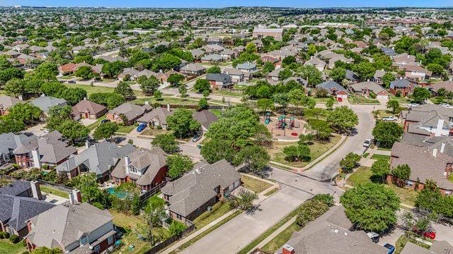 5344 Lake Mead Trail, Fort Worth, TX 76137