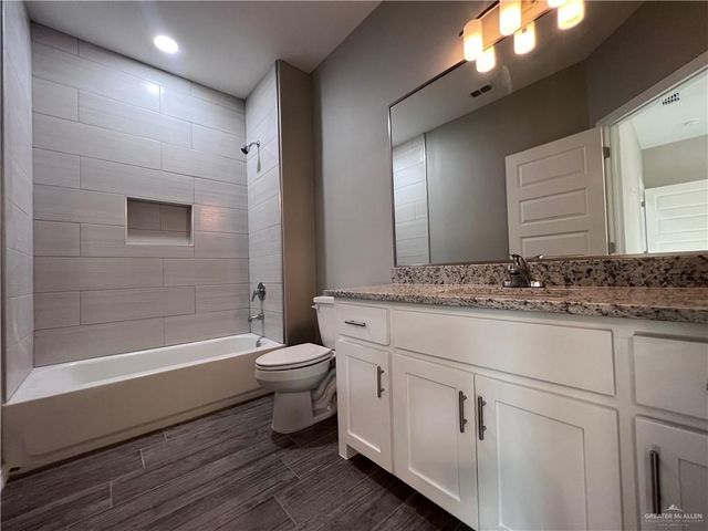1812 Redbud Street 1, Weslaco, TX 78596