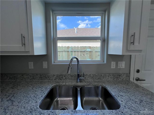 1812 Redbud Street 1, Weslaco, TX 78596