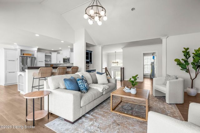 1726 Riverside Dr, Prospect, KY 40059