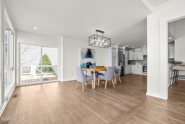 1726 Riverside Dr, Prospect, KY 40059