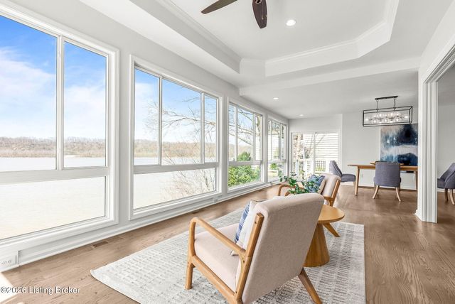 1726 Riverside Dr, Prospect, KY 40059