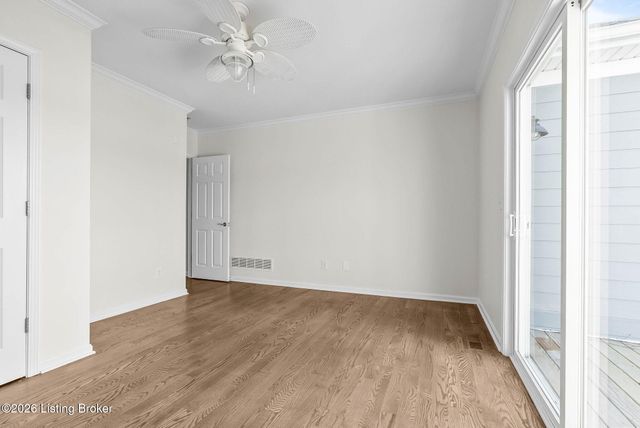 1726 Riverside Dr, Prospect, KY 40059