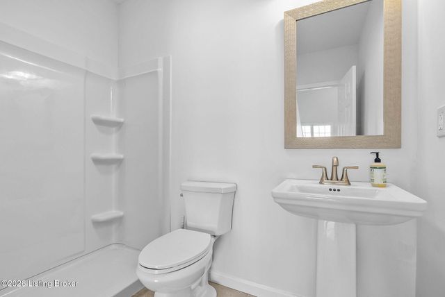 1726 Riverside Dr, Prospect, KY 40059