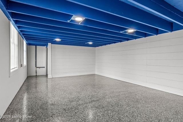 1726 Riverside Dr, Prospect, KY 40059