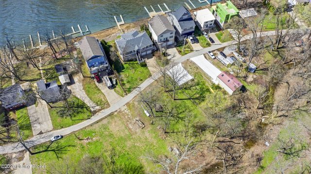 1726 Riverside Dr, Prospect, KY 40059