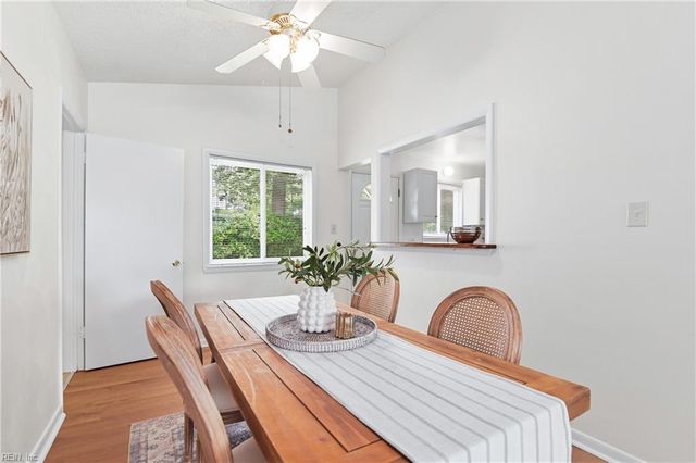 3504 Olympia LN, Virginia Beach, VA 23452