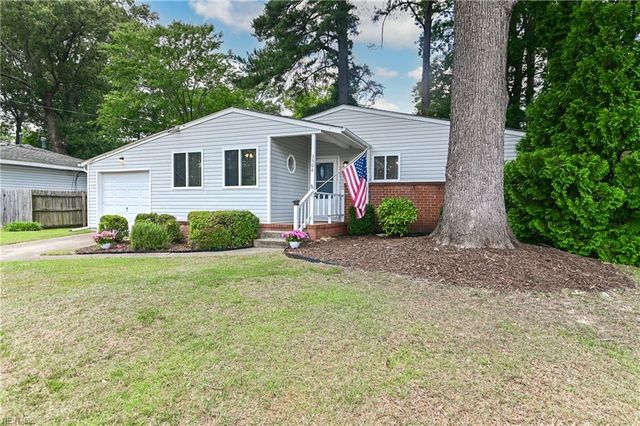 3504 Olympia LN, Virginia Beach, VA 23452