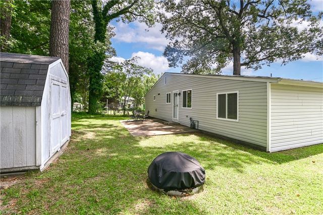3504 Olympia LN, Virginia Beach, VA 23452