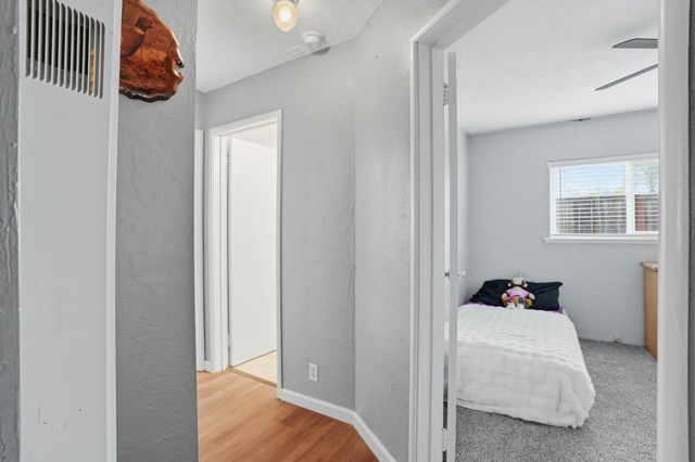 3917 Santa Fe St, Riverbank, CA 95367