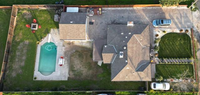 3917 Santa Fe St, Riverbank, CA 95367