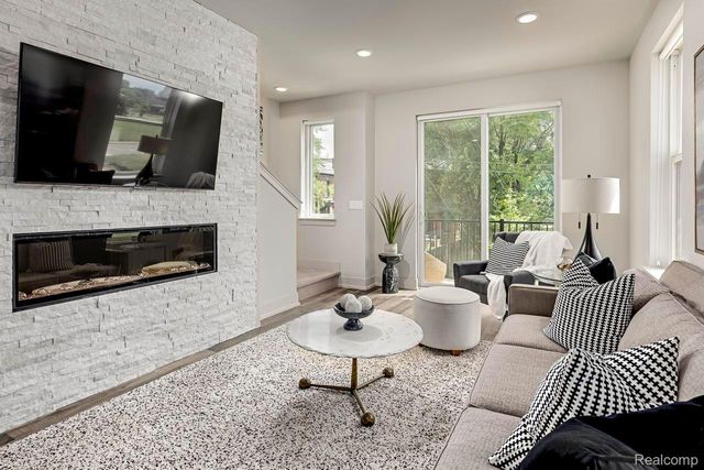 3640 TRUMBULL Street 21, Detroit, MI 48208