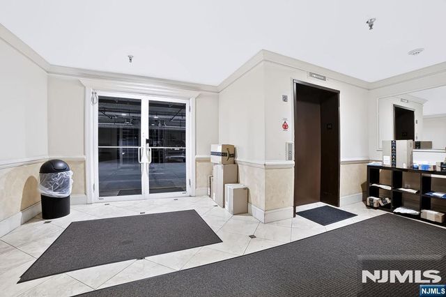 2408 Windsor Park Court, Englewood, NJ 07631