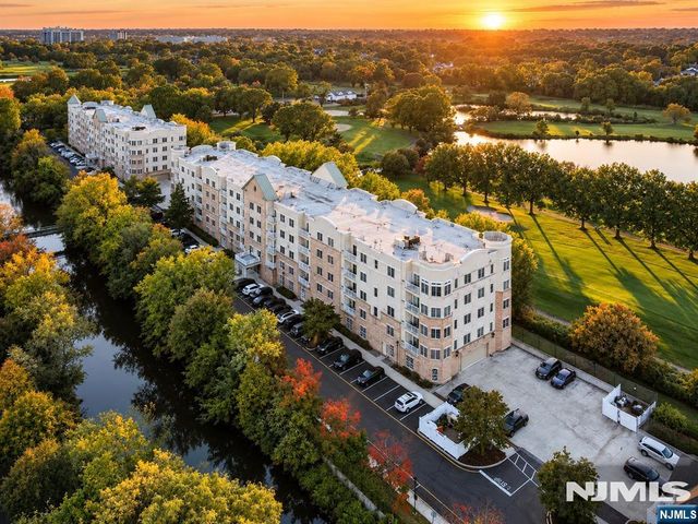 2408 Windsor Park Court, Englewood, NJ 07631