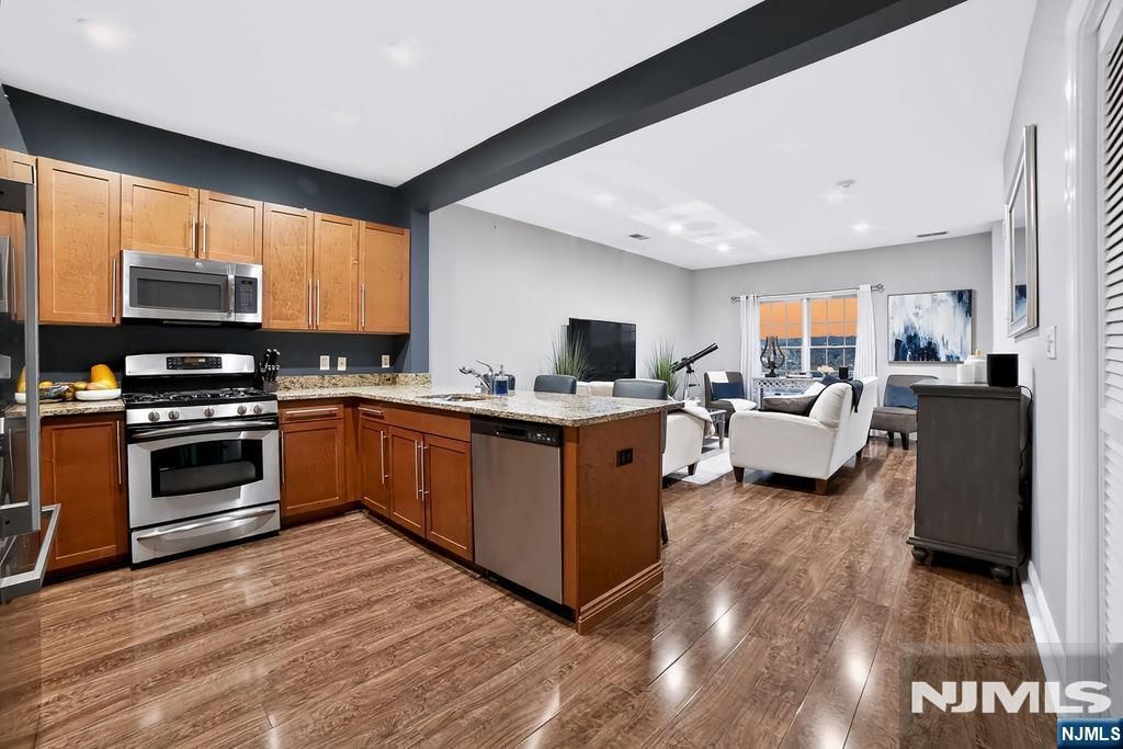 2408 Windsor Park Court, Englewood, NJ 07631