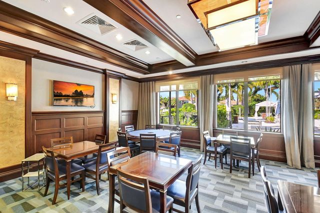 16919 Crown Bridge Drive, Delray Beach, FL 33446