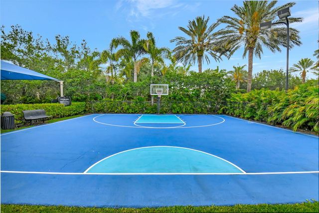 16919 Crown Bridge Drive, Delray Beach, FL 33446