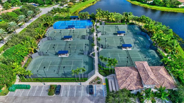 16919 Crown Bridge Drive, Delray Beach, FL 33446