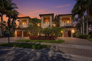 16919 Crown Bridge Drive, Delray Beach, FL 33446