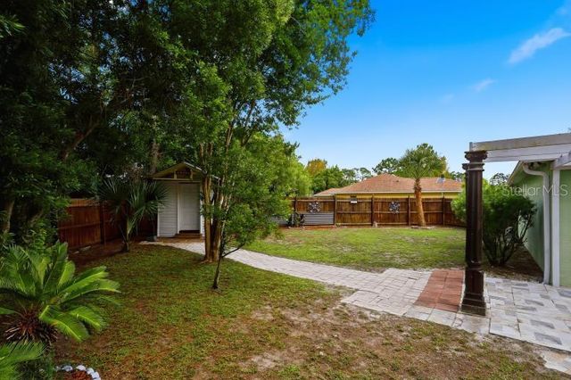 18 BURTON PLACE, Palm Coast, FL 32137