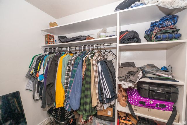 151 S SAM GATES RD, Ogden, UT 84404