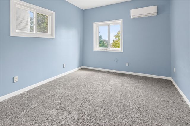 533 Bellaire Ave, Brookline, PA 15226