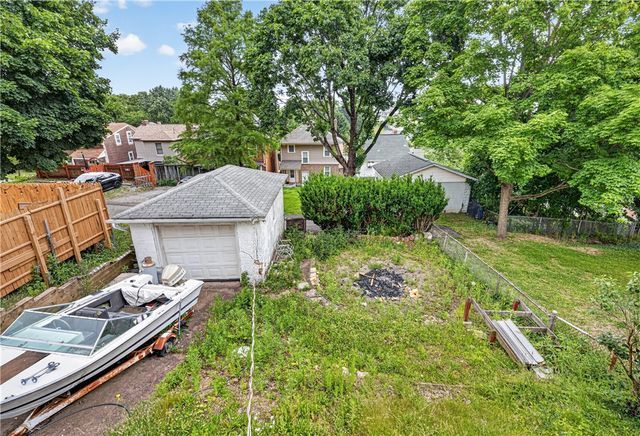533 Bellaire Ave, Brookline, PA 15226