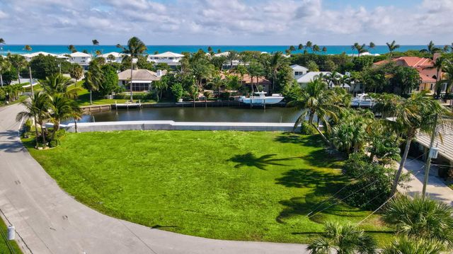 25 Sabal Island Drive, Ocean Ridge, FL 33435