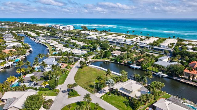 25 Sabal Island Drive, Ocean Ridge, FL 33435