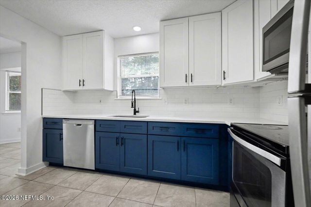 20 VERMONT Avenue, Green Cove Springs, FL 32043