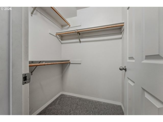 5825 RIDGETOP Ct, Lake Oswego, OR 97035