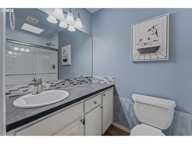 5825 RIDGETOP Ct, Lake Oswego, OR 97035
