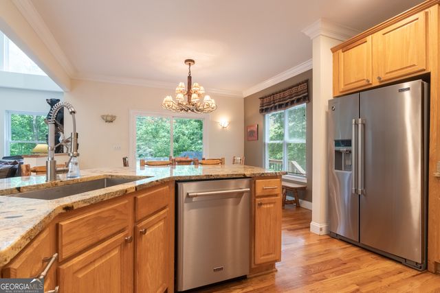 81 Dach Bruecke Gasse, Helen, GA 30545