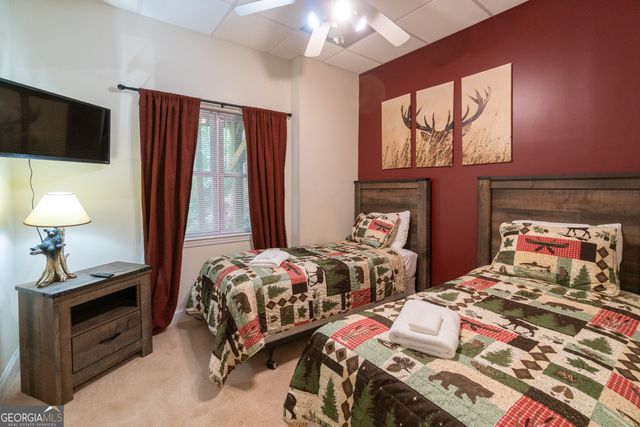 81 Dach Bruecke Gasse, Helen, GA 30545