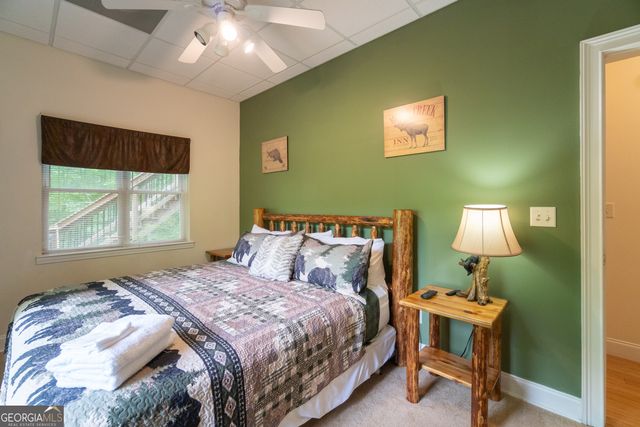 81 Dach Bruecke Gasse, Helen, GA 30545