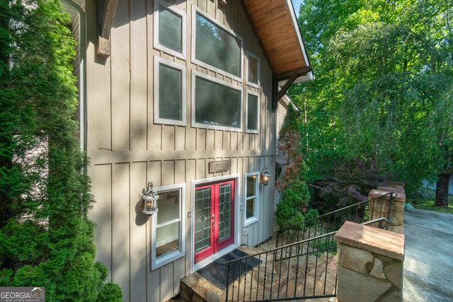 81 Dach Bruecke Gasse, Helen, GA 30545