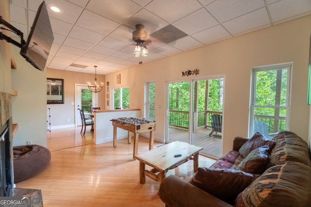 81 Dach Bruecke Gasse, Helen, GA 30545