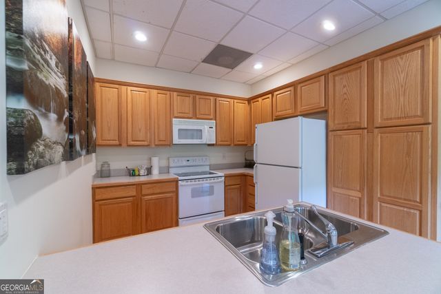 81 Dach Bruecke Gasse, Helen, GA 30545