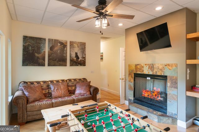 81 Dach Bruecke Gasse, Helen, GA 30545