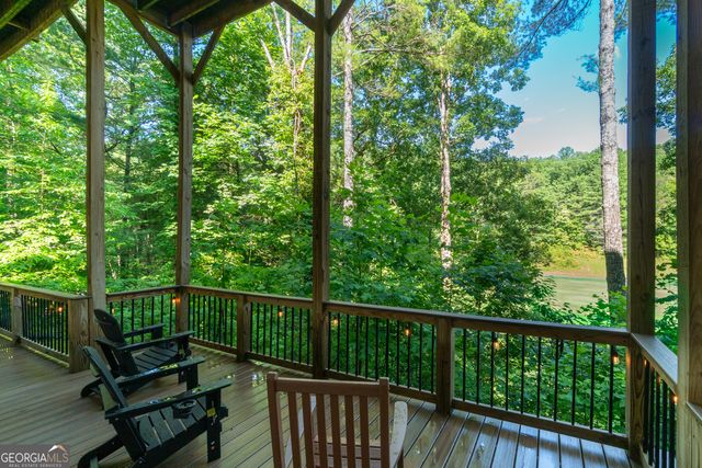 81 Dach Bruecke Gasse, Helen, GA 30545