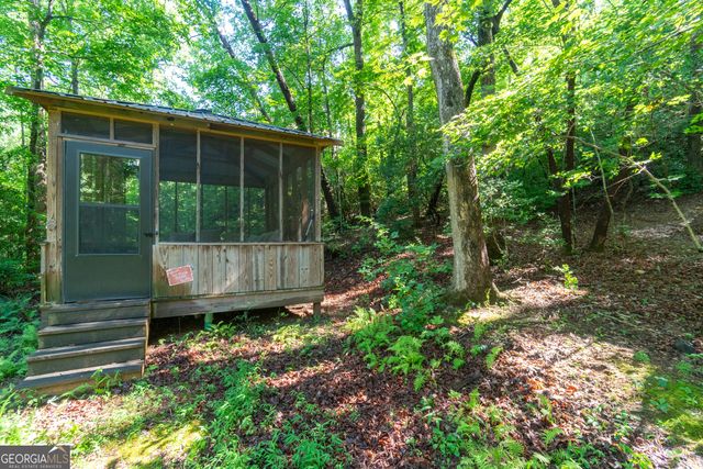 81 Dach Bruecke Gasse, Helen, GA 30545