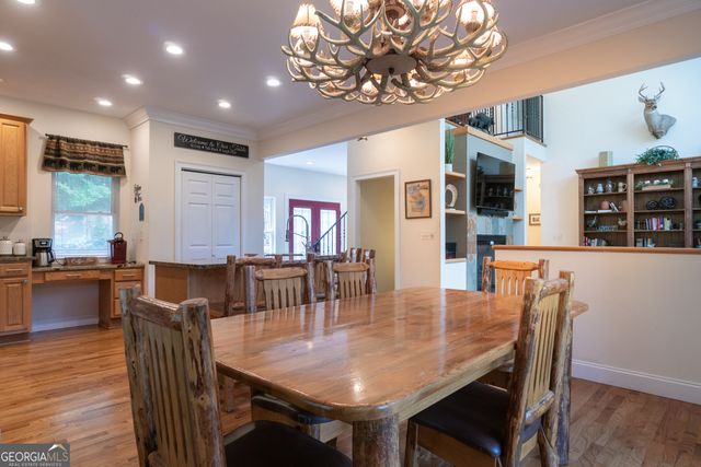 81 Dach Bruecke Gasse, Helen, GA 30545