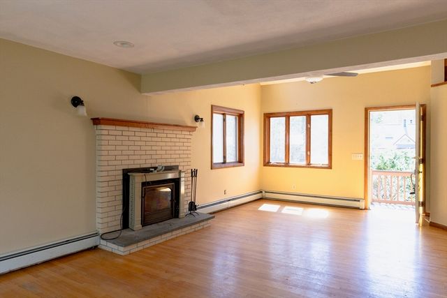 3 Rogler Farm Rd, Smithfield, RI 02917