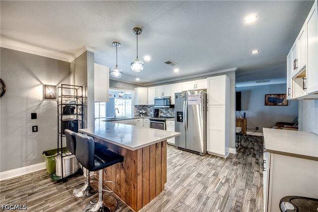 1131 SE 34th ST, Cape Coral, FL 33904