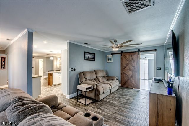 1131 SE 34th ST, Cape Coral, FL 33904