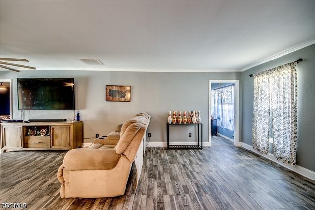1131 SE 34th ST, Cape Coral, FL 33904